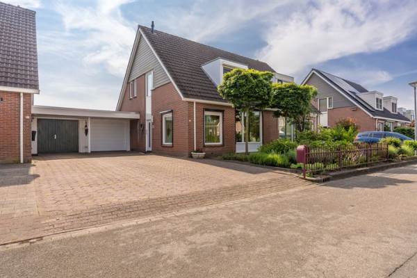 Woning Juffertoren 53 Holwierde