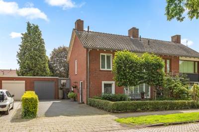 Woning Eikenlaan 23 Oudenbosch