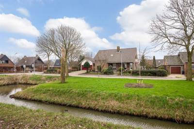 Woning Hoogvlietkade 1 Rijsenhout