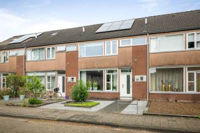 Woning van der Duyn van Maesdamstraat 25 Twello