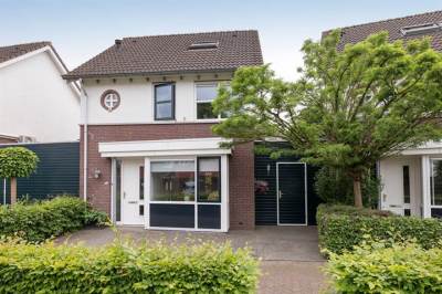 Woning Pastoor Sandkuylstraat 15 Hengelo (OV)