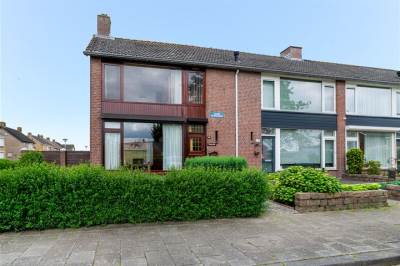 Woning Pastoor Antoniusstraat 20 Kruisland