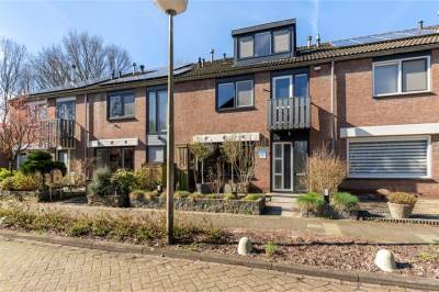 Woning Pieter Brueghellaan 5 Roelofarendsveen
