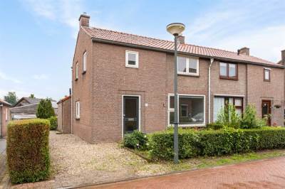 Woning Burgemeester D.A. van der Schansstraat 18 Drongelen