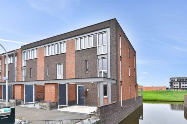 Woning Fluitschiplaan 245 Den Haag