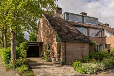 Woning Rietgors 33 Mijnsheerenland