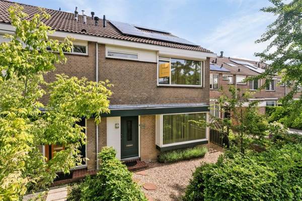 Woning Salamanderveen 313 Spijkenisse