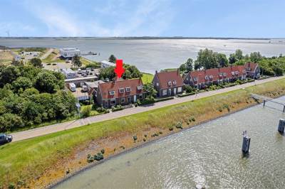 Woning Sluisweg 17 Kornwerderzand
