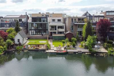 Woning Peulenstraat 210 Hardinxveld-Giessendam