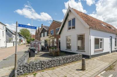Woning In 't Veldstraat 49 's-Gravendeel