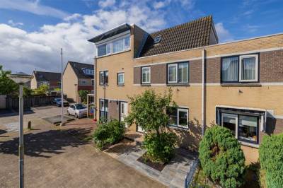 Woning Waardenburg 62 Hillegom