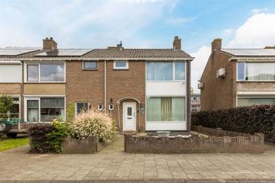 Woning Varenstraat 8 Raamsdonksveer