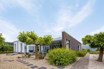 Woning Randweg 17 Oud-Beijerland