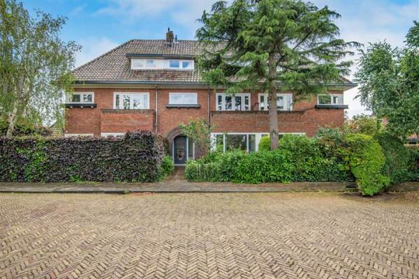 Woning Jacob van Ruisdaellaan 40 Heemstede