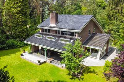 Woning Juliana van Stolberglaan 5 Eerbeek