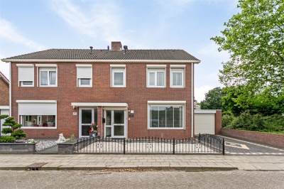Woning Leeuwerikstraat 105 St. Willebrord
