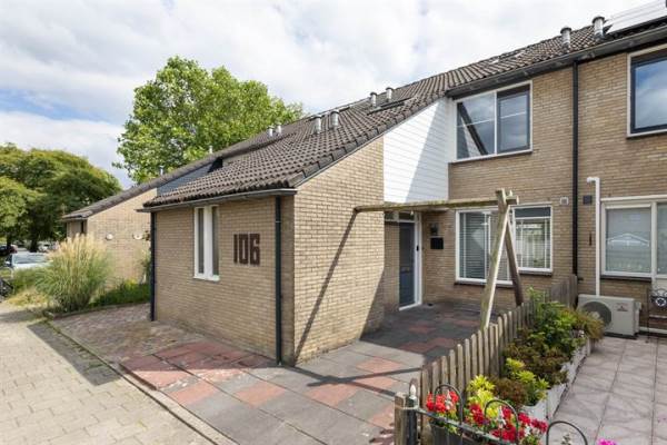 Woning Carl Muckstraat 106 Hengelo (OV)