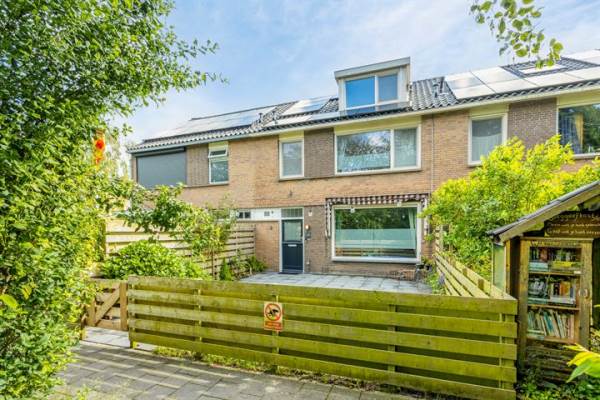 Woning Duindoornplantsoen 38 Schoorl