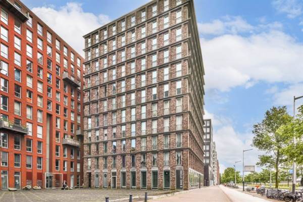 Woning Veembroederhof 251 Amsterdam