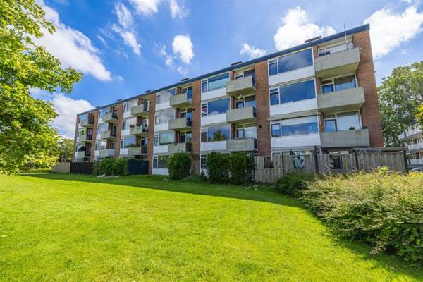 Woning Faleriolaan 215 Hillegom