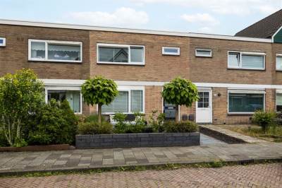 Woning Larixlaan 7 Zwanenburg