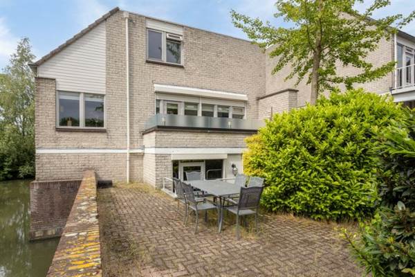 Woning Floris Burgwal 1 Capelle aan den IJssel