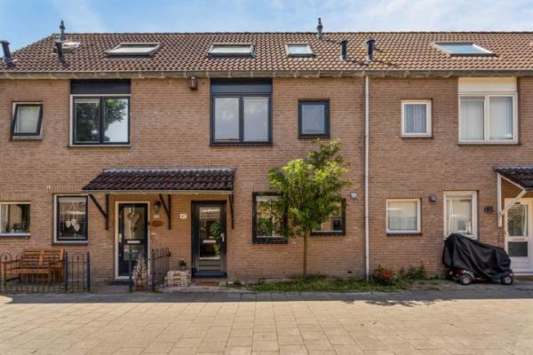 Woning Willem Gerresepad 47 Amsterdam
