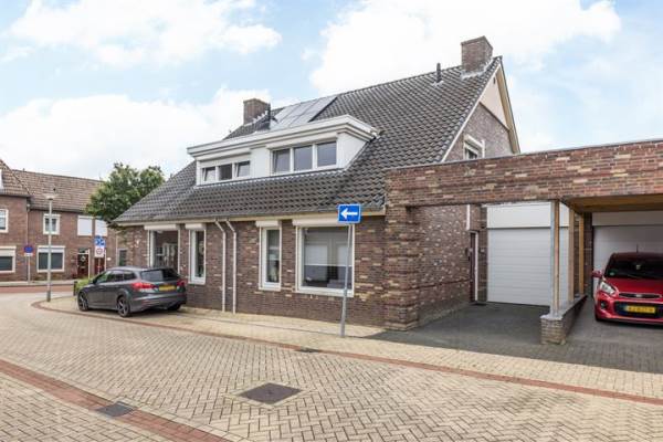 Woning Rozengaardstraat 14 Brunssum