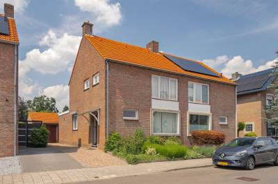Woning Dr. Poelsstraat 8 Schinnen