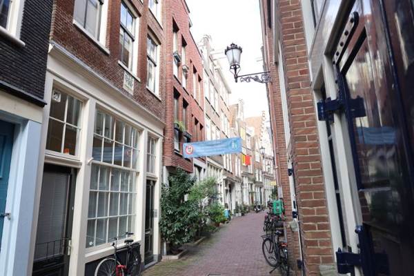 Woning Sint Nicolaasstraat 36A Amsterdam