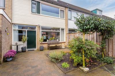 Woning Van Miereveltstraat 12 Apeldoorn