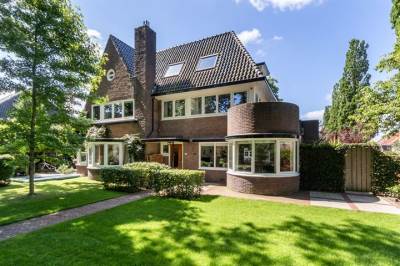 Woning dr. Frederik van Eedenweg 37 Bussum