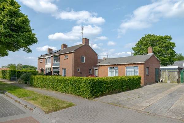 Woning Zuiderdiep 395A Nieuw-Buinen