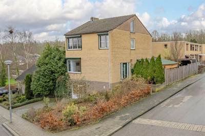 Woning Pastoor Schijnsstraat 2 Eygelshoven