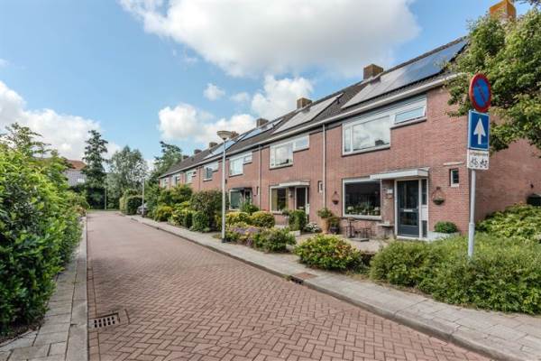 Woning Ouwelandsestraat 25 Poortugaal