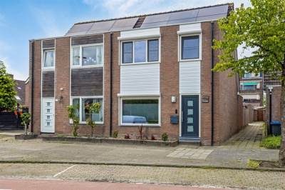 Woning Flintdijk 104 Roosendaal
