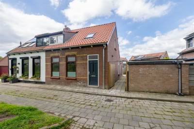 Woning Beneden Molendijk 30 Ooltgensplaat