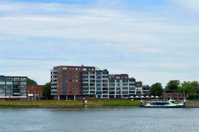 Woning Veerdam 117 Papendrecht