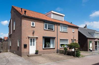 Woning Weteringstraat 19 Hardinxveld-Giessendam