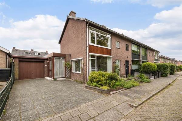Woning Meeuwensingel 122 Schiedam