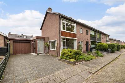 Woning Meeuwensingel 122 Schiedam