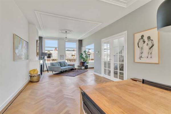 Woning Stephensonstraat 64A Den Haag