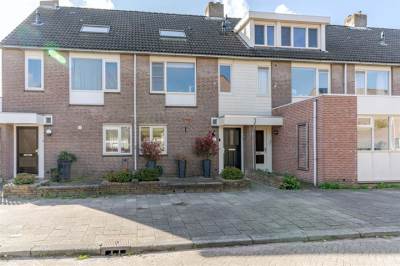 Woning Hélder Câmarastraat 22 Delft