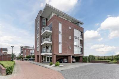 Woning Meindert Hobbemastraat 11 Raamsdonksveer