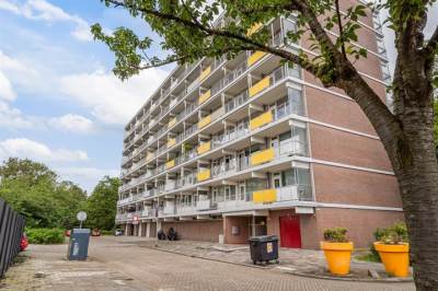Woning Burgemeester A. van Walsumlaan 295 Vlaardingen