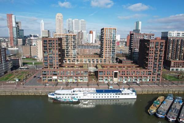 Woning Maashaven N.z. 61 Rotterdam