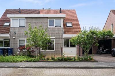 Woning Beursjeskruidstraat 23 Almere