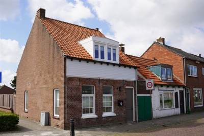 Woning Voorstraat 12 Groede