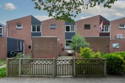 Woning Mw. J. Aschoff-Stiermanlaan 55 Rozenburg (ZH)