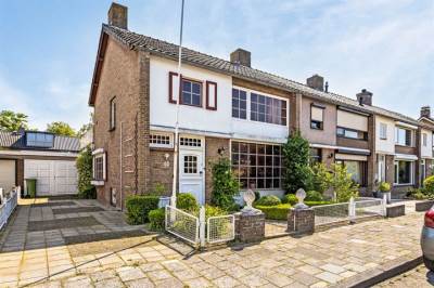 Woning Dr Ensinkstraat 37 Halsteren